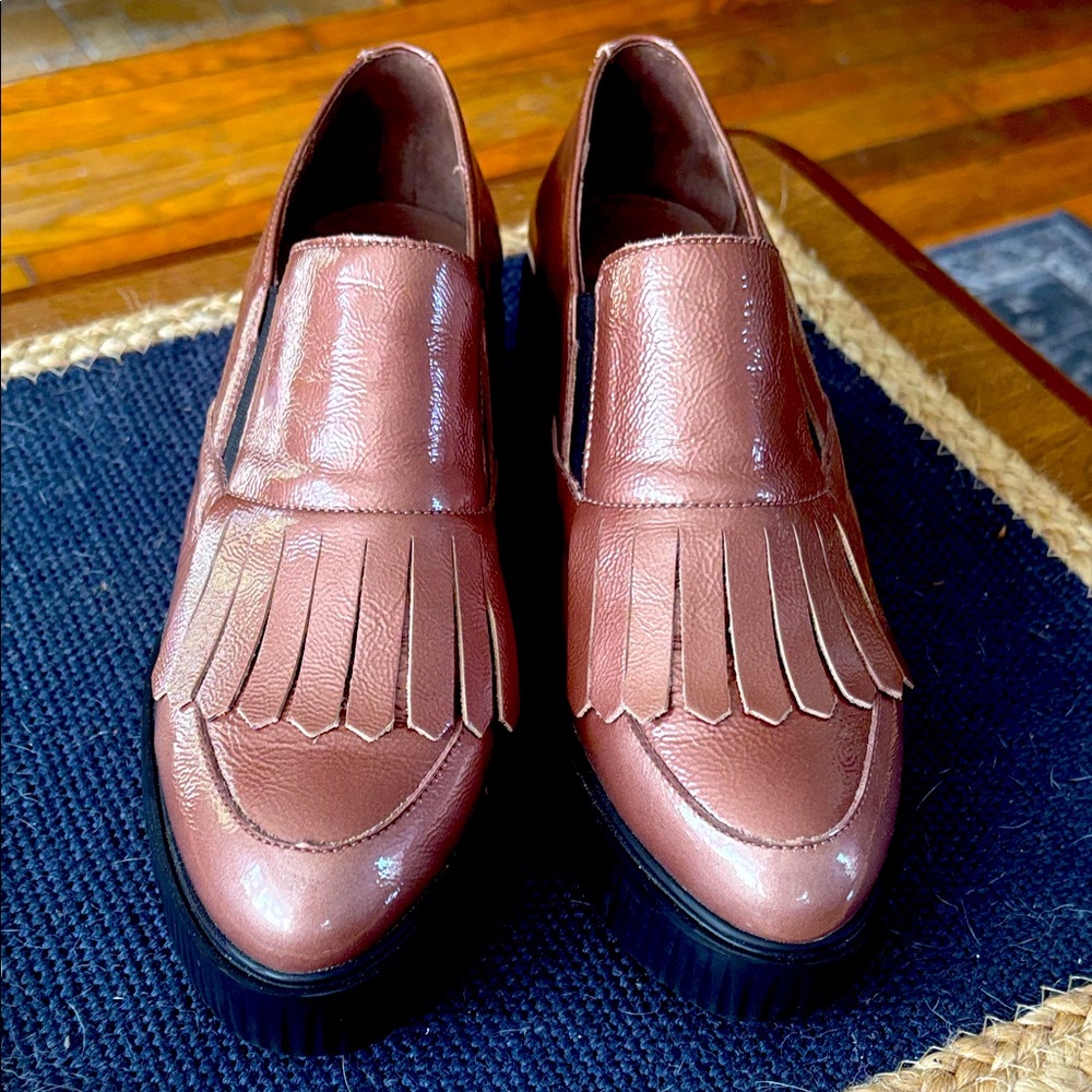 WONDERSFLY (NWOT) Fringe Platform Loafers-size 38